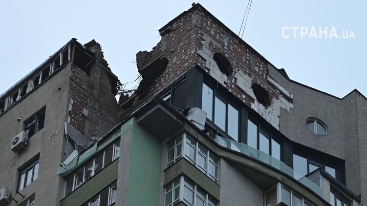 Дом в Киеве после прилета 