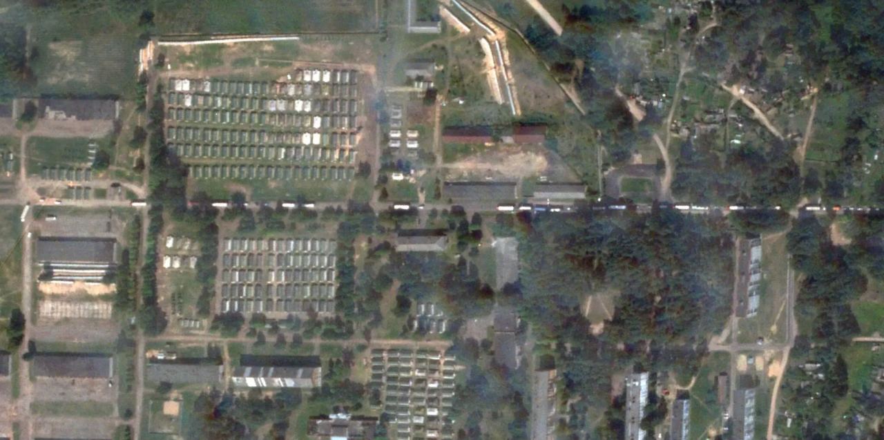Спутниковые снимки лагеря ЧВК Вагнер под Осиповичами (Беларусь) опубликовал Maxar