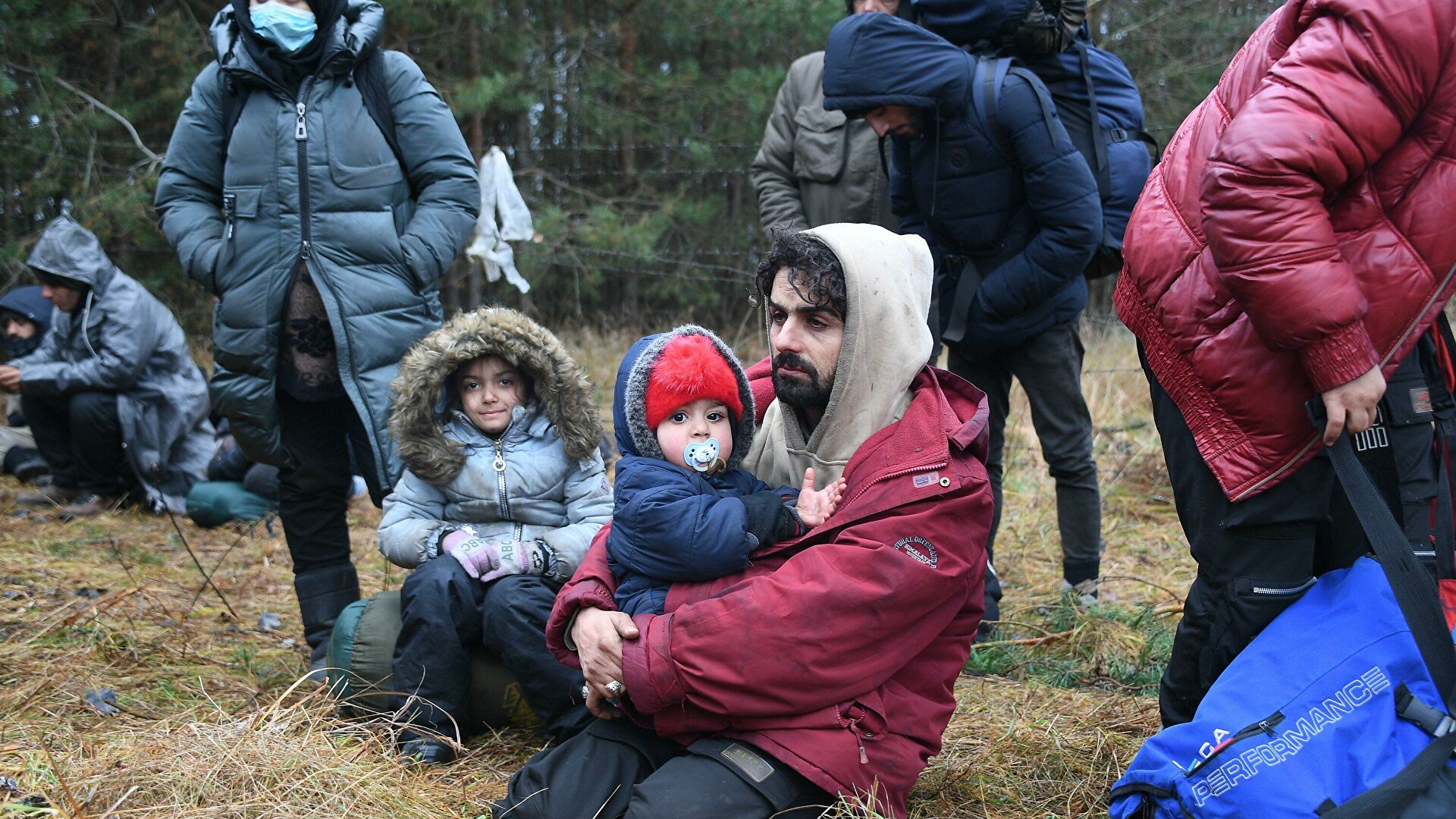 Меркель не хочет принимать мигрантов